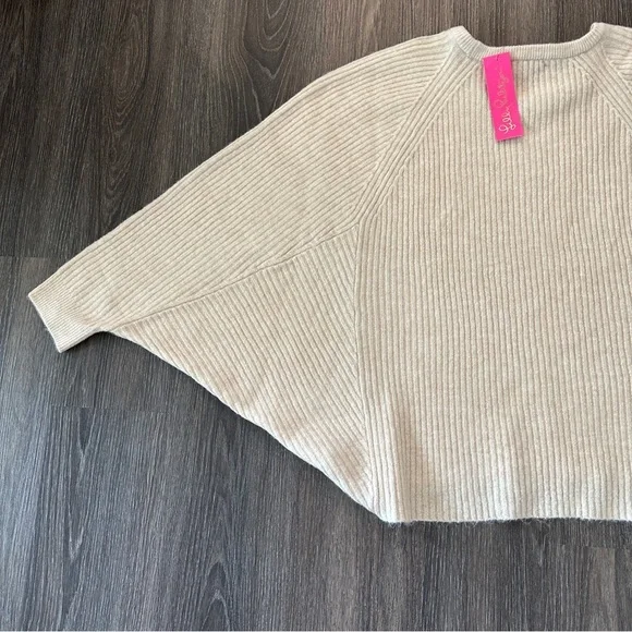 NWT Lilly Pulitzer Relaxed Fit Arienza Sweater Batwing Sleeves Cream Color Sz M - Picture 14 of 16